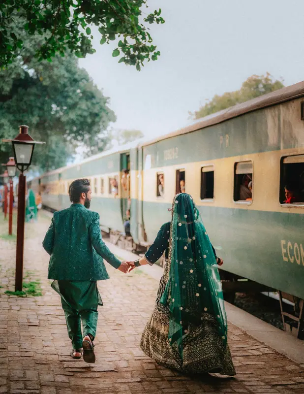 Hannan & Fatima Mehndi — photograph 3