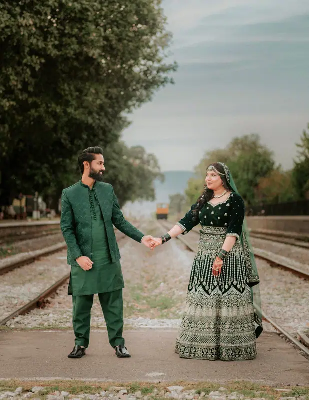 Hannan & Fatima Mehndi — photograph 12